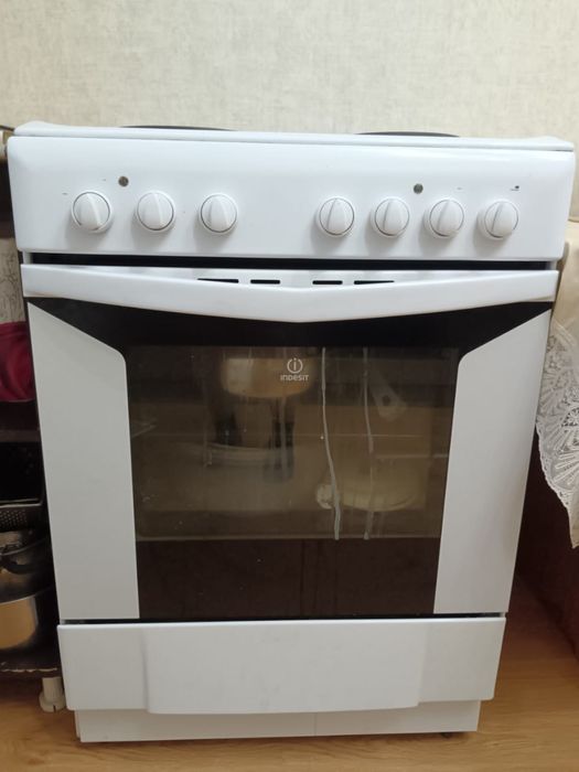 Продам элетроплиту