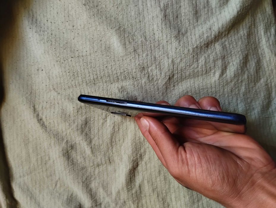 Galaxy A20 в нормальном