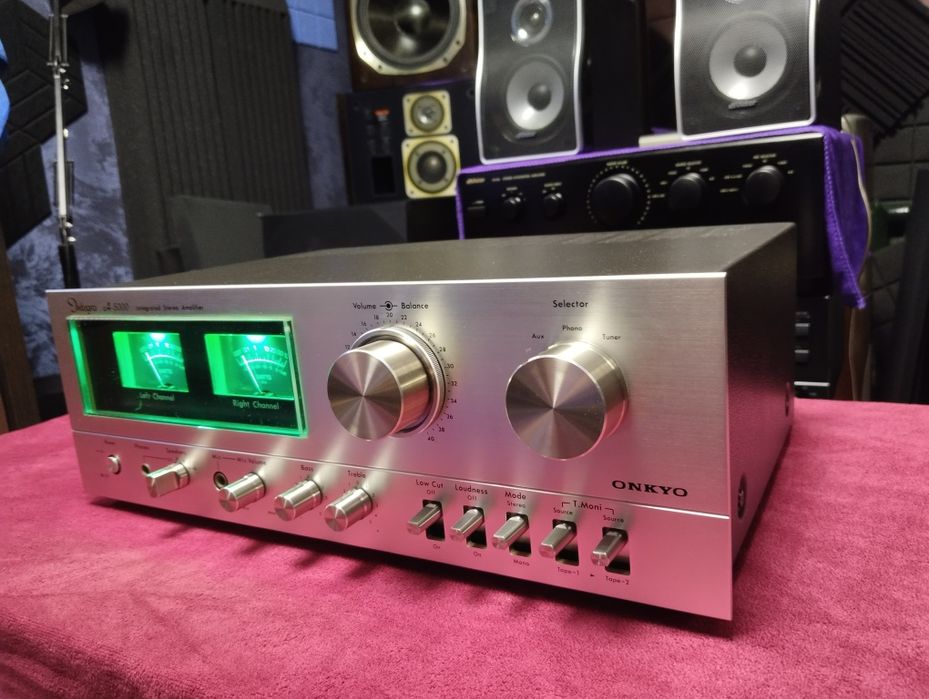 ONKYO Integra A-5000