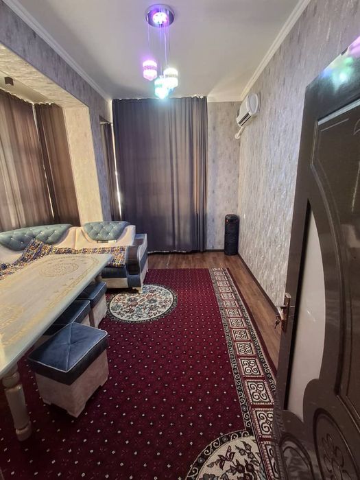 Лукус 2 хонали квартера сотилади