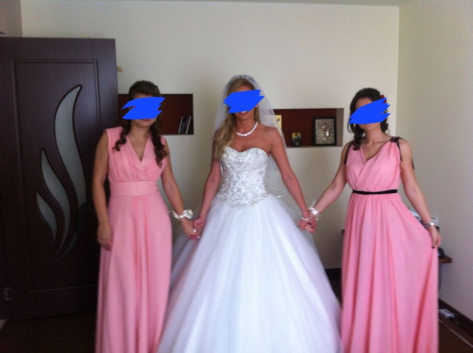 Rochie de mireasa cu trena lunga