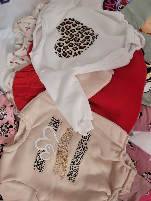 Lot haine copii fetite impecabile 70 bucăți