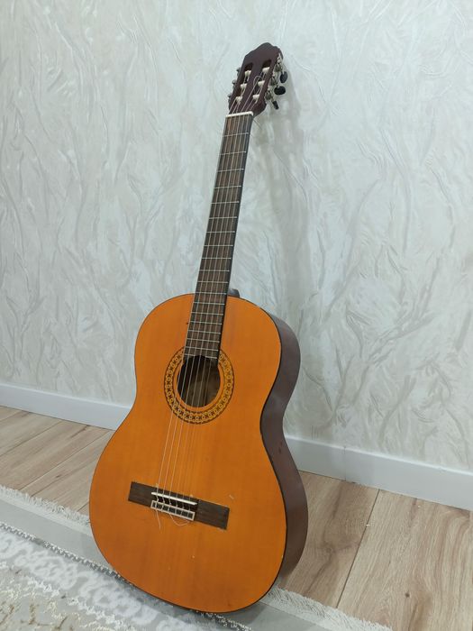 Гитара barcelona