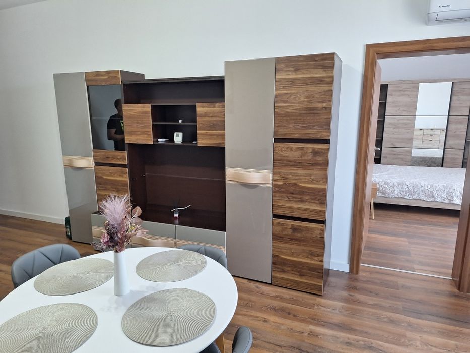 Apartament de închiriat