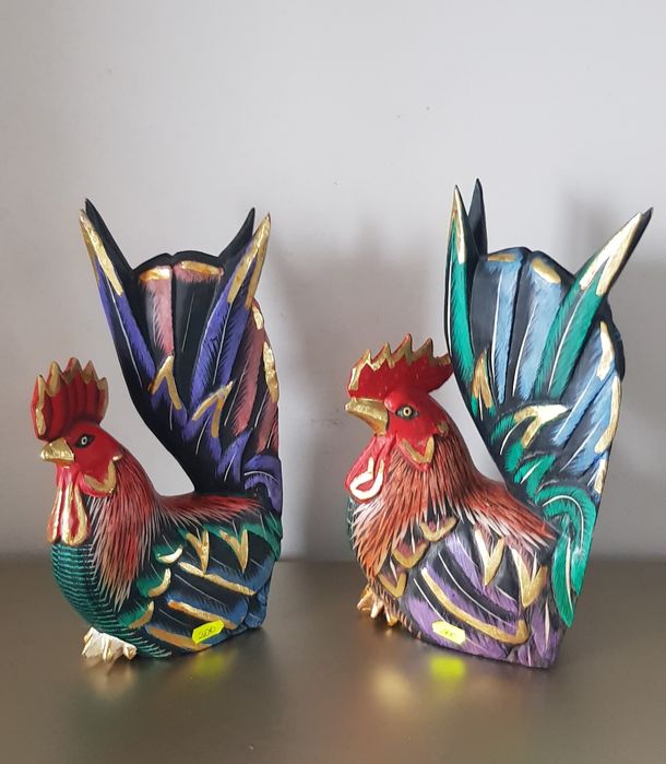 Statuetă veche din lemn exotic