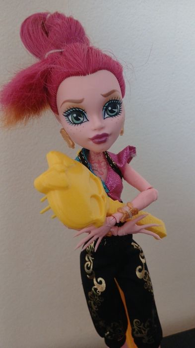 Păpușă Monster High