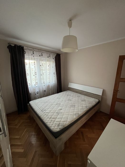 Inchiriez apartament 3 camere - Vasile Aaron