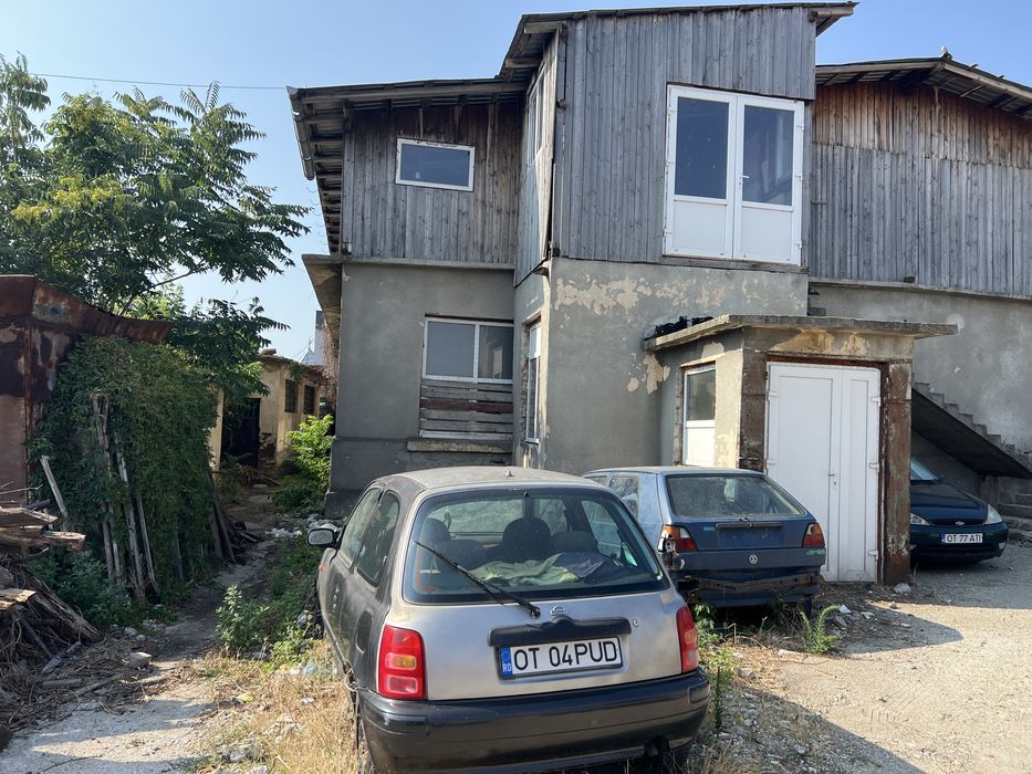 Spatiu comercial situat central