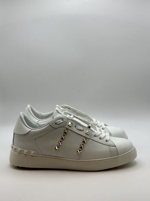 Valentino Rockstud White/Gold Sneakers
