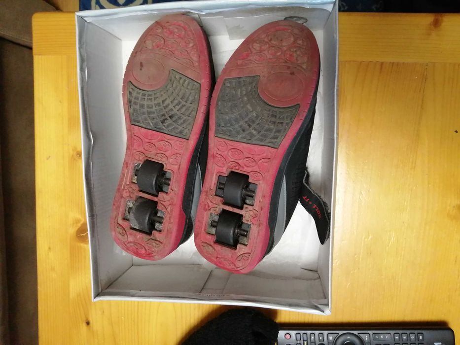 Обувки с Колелца