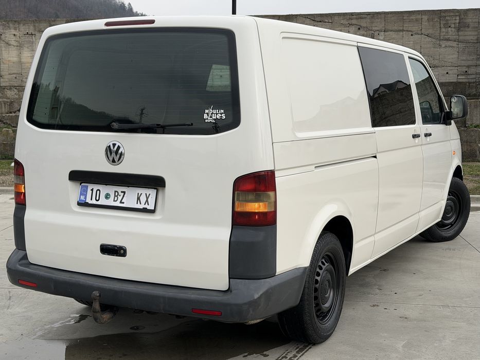 Volkswagen VW Transporter T5 / 1.9 TDI / 105 CP / Lung / 6 locuri / AC