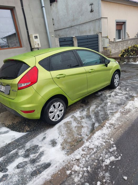 Vând Ford Fiesta 1.6 tdci