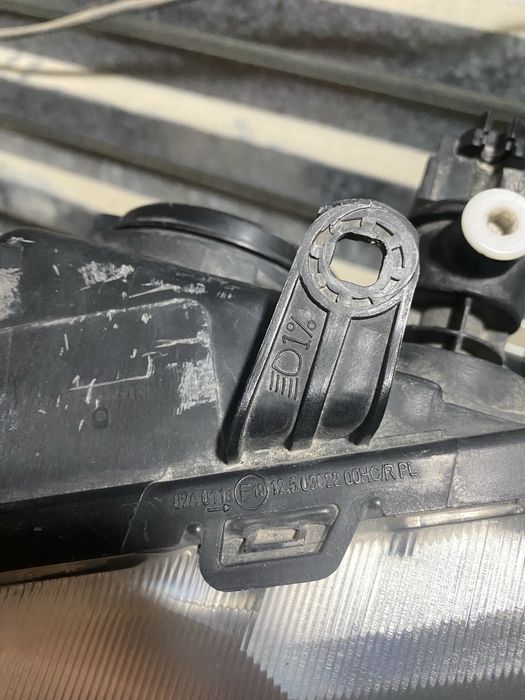 Фара Ларгус передняя правая левая