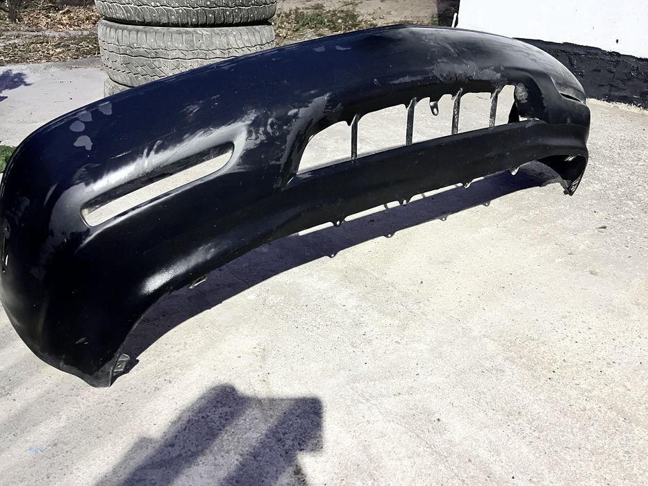 Бампер переднии от Lexus RX300