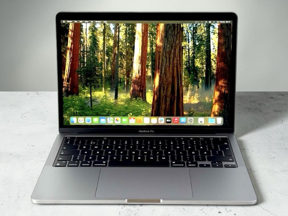 НОВ! Apple MacBook Pro 13" M1 8RAM 512GB Touch Bar Gray Гаранция!