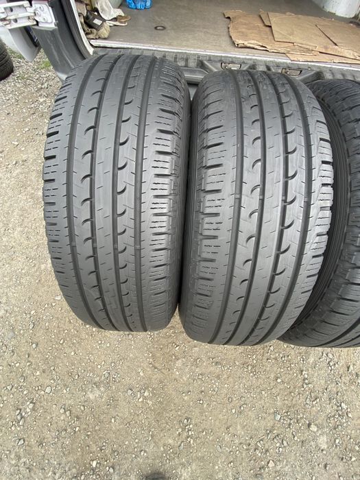 255/70/18/Good/year eficient grip