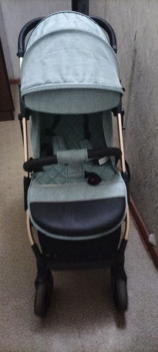 Продам детскую коляску, с полной комплектацией