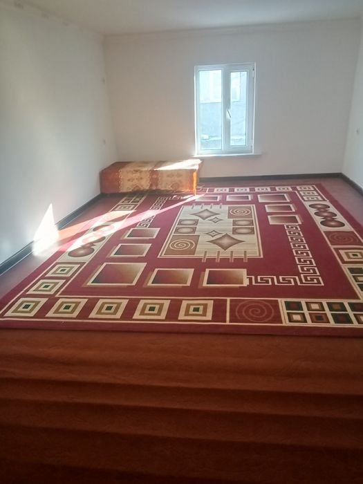 Uy  sotiladi mahallada.Maʼnaviyat mahallasi  Maxtumquli  koʻcha 62 uy