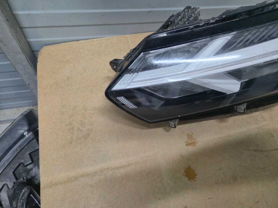 Far Stanga Dreapta full led Dacia Logan 3 Sandero 3 Jogger cod 260107978R  / 260601750R