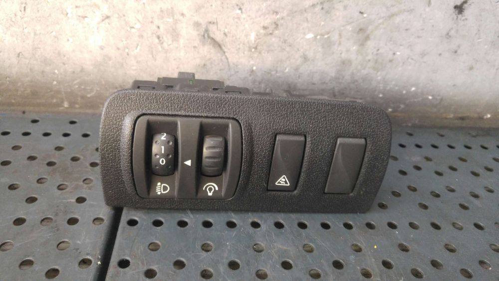 Butoane reglaj lumini renault scenic 3 jz0 1 648450001r 648450007r