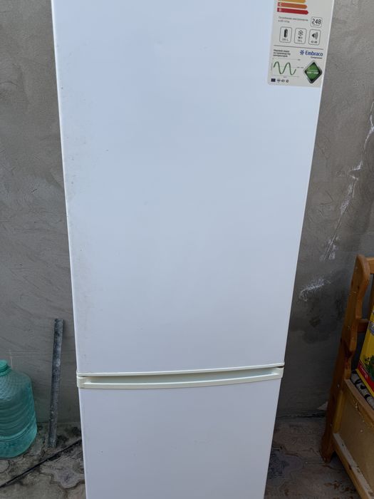 Продаётся холодильник артел