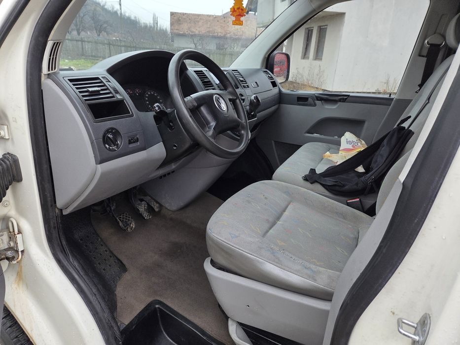 VOLKSWAGEN Transporter 2006 — imagine 2