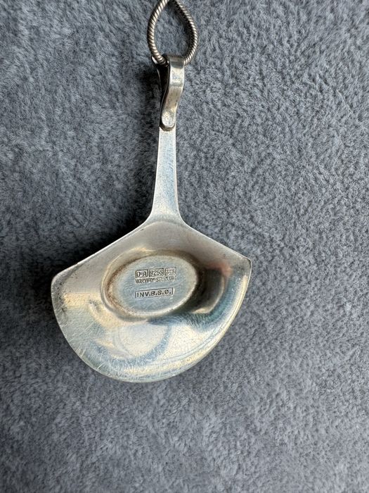 Pandantiv din argint si email David Andersen