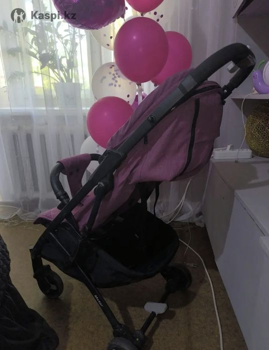 Продам прогулочную коляску