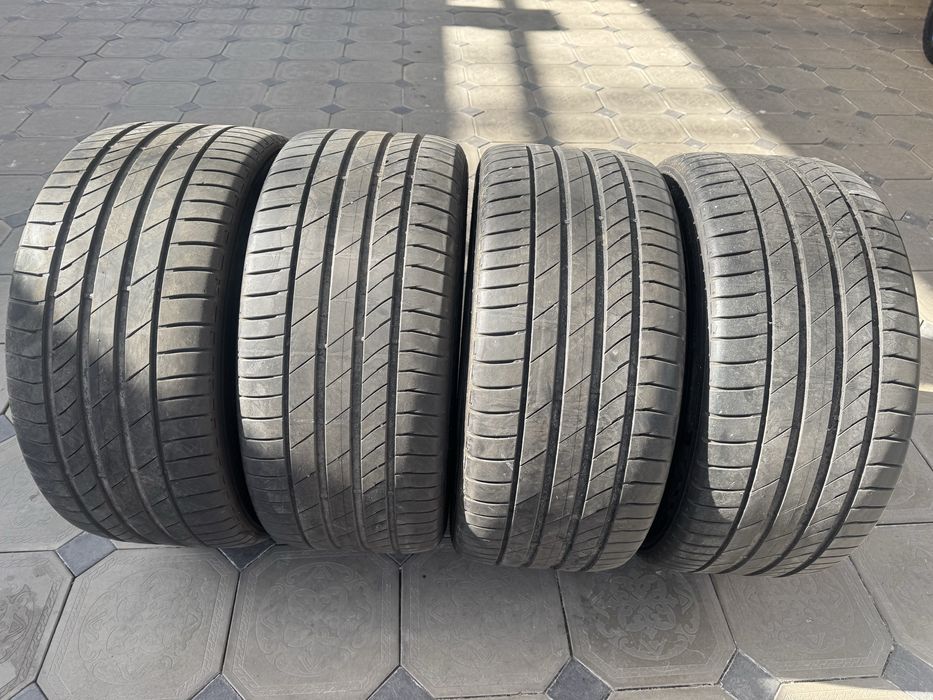 Продам Шины 295/40/20 KUMHO