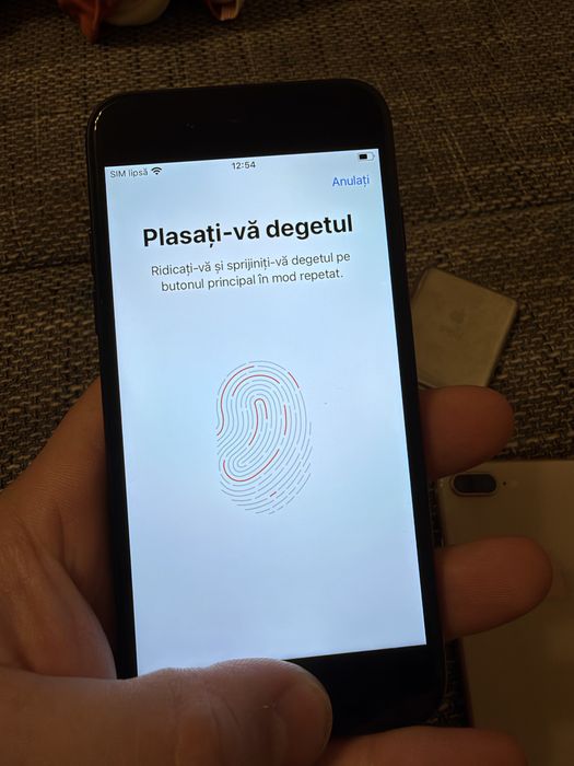 iPhone 7 – 32GB – baterie 100% – impecabil