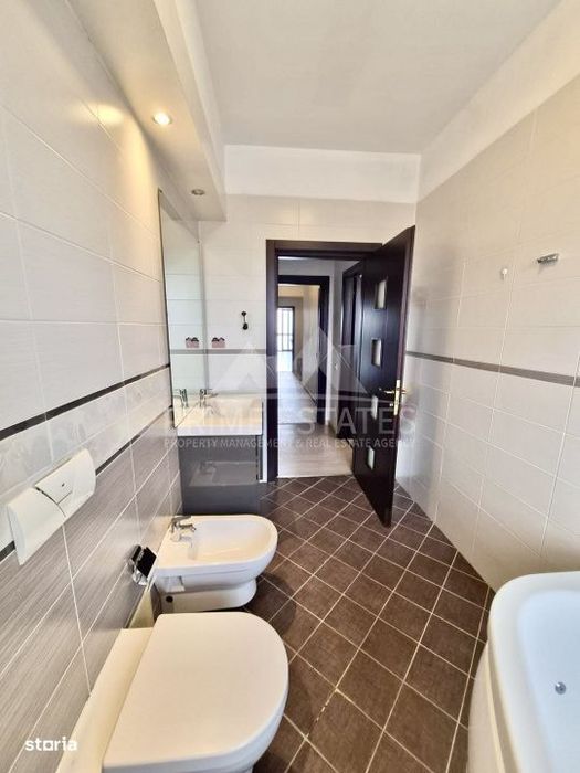 Cladire Boutique, Iancu Nicolae | Liniste, padure | 2 parcari + boxa