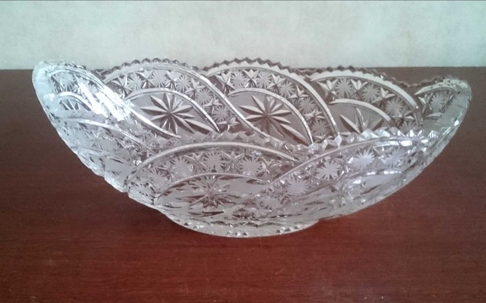 Ваза -ладья хрусталь