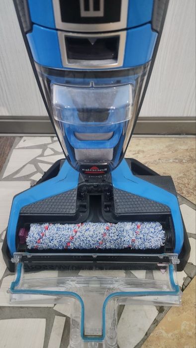 Моющий пылесос Bissell Crosswave + средства