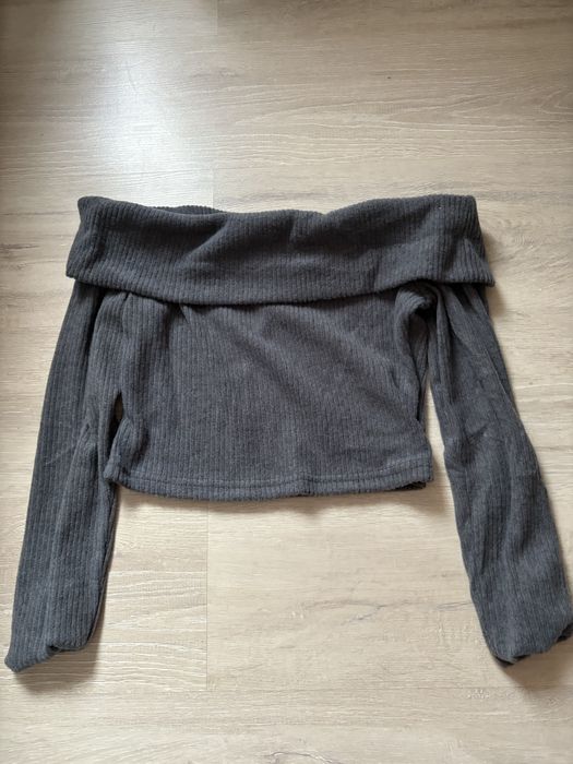 Блузи и пола-чисто нови