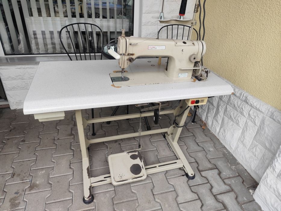 Професионална шевна машина Sun Star