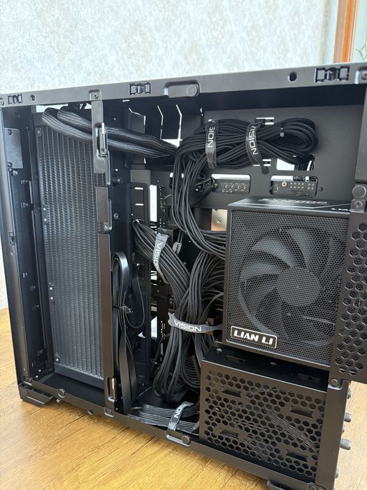 Ryzen 7 9850x3d + ddr5 64gb + rx9070xt