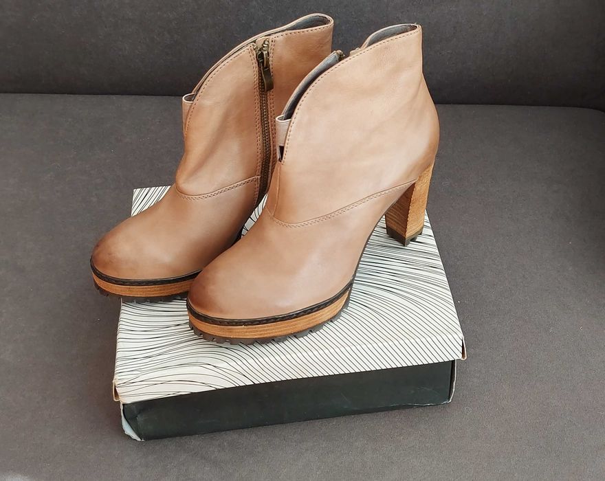 Дамски боти, естествена кожа, р-р 39, НОВИ