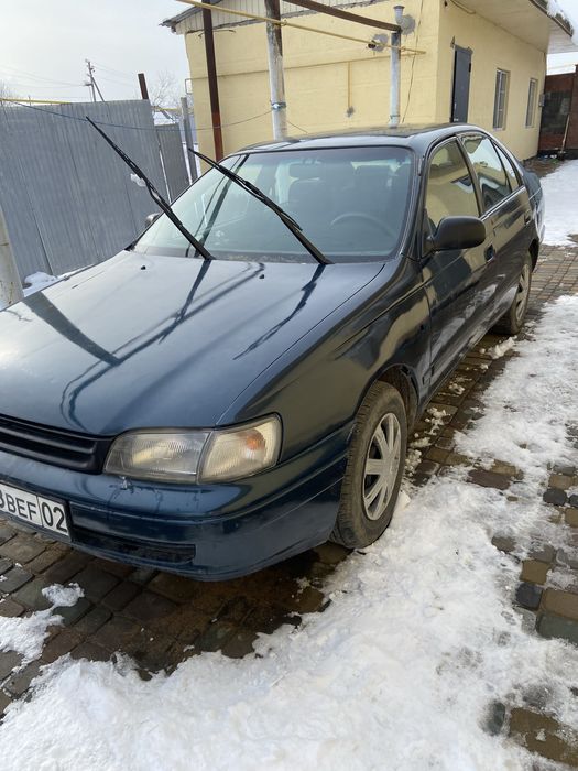 Продается тайота карина е