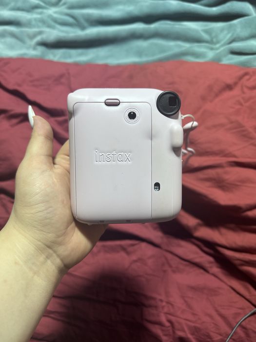 Фотоаппарат instax mini 12