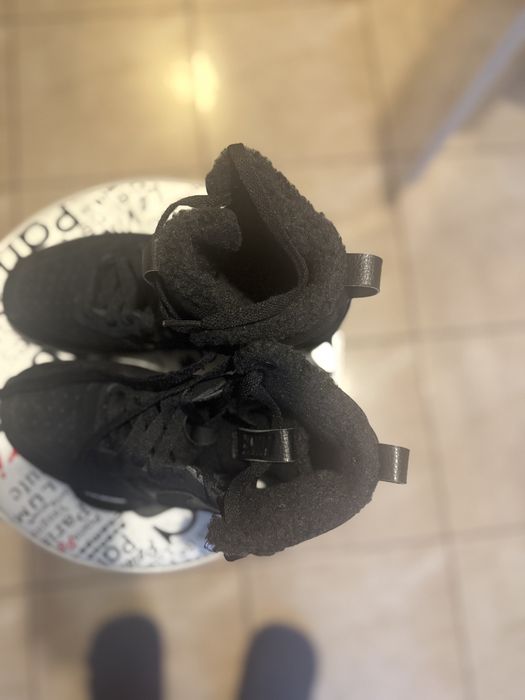 Adidasi Nike Mid-high insertie piele/blana