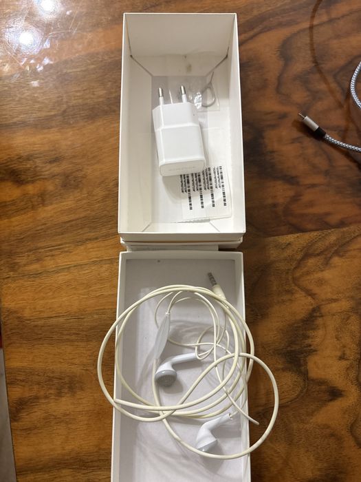 Самсунг смартфон А7