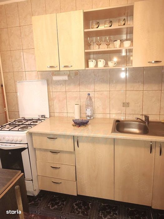 Apartament cu 2 camere decomandate, parter, luminos - Micro 13 — fotografia 3