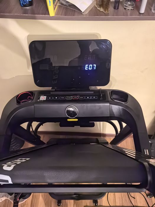 Продам беговую дорожку