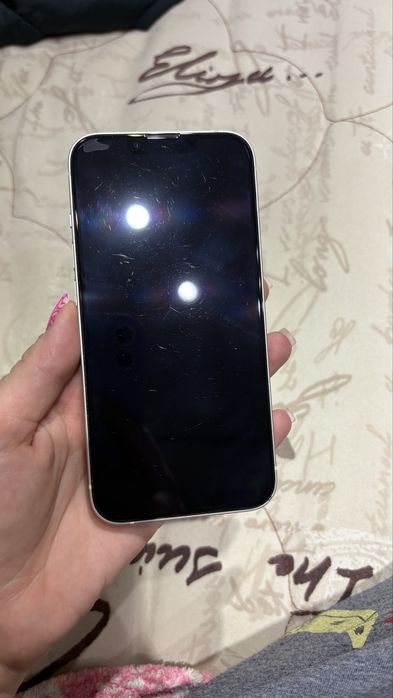 Продам Айфон 13 128 гб