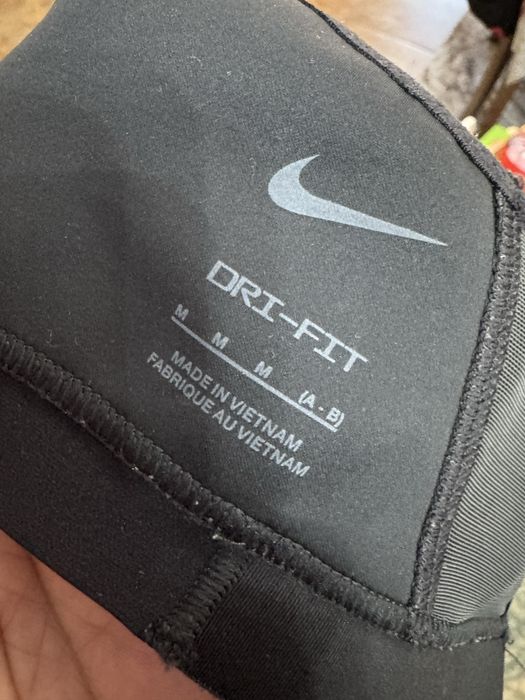 Дамско бюстие Nike
