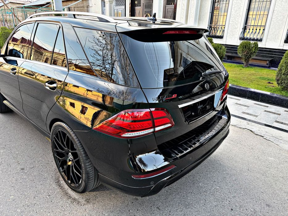 Mersedes GLE 350 Full Позиция 2015 Состаяние Идеално