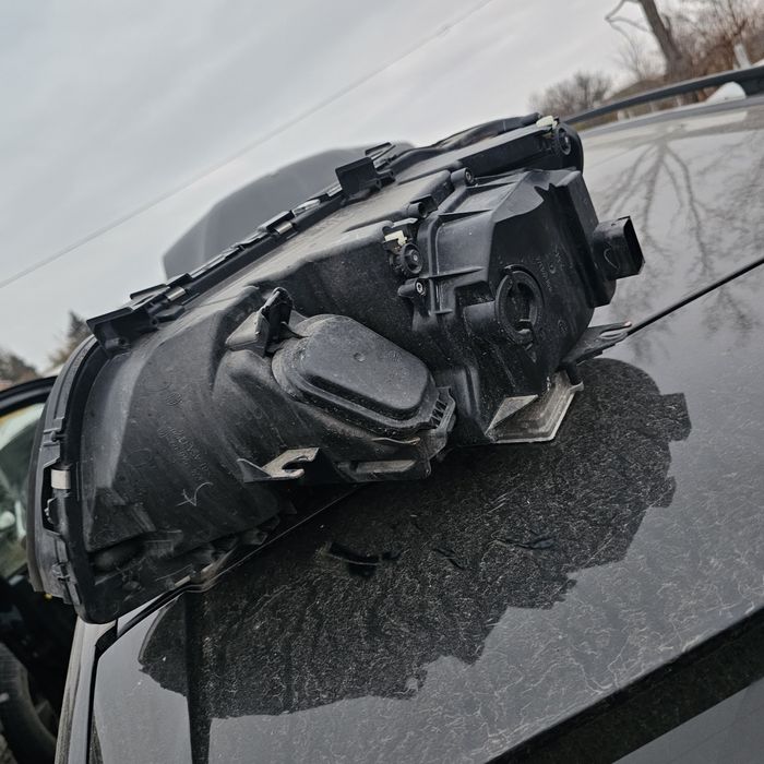 Х5 е53 facelift  десен фар оборудван