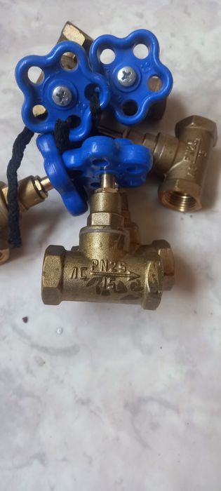 Вентиль (клапан) латунный