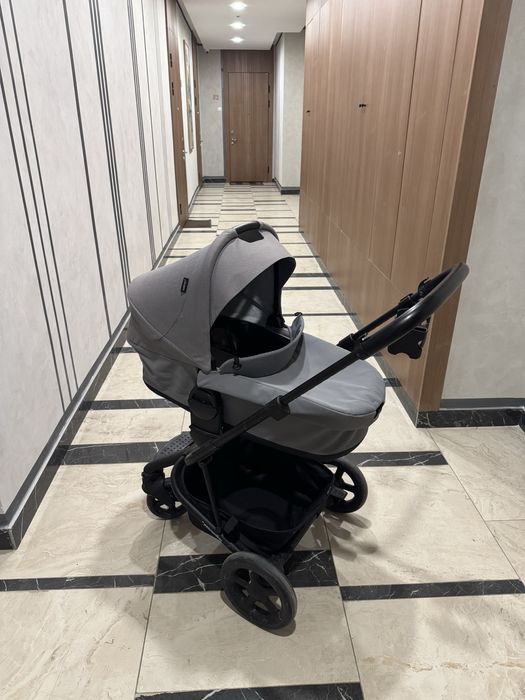 Коляска 2 в 1 Easy Walker Harvey 2