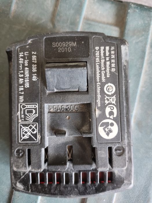 Продавам акумулаторен винтоверт BOSCH.